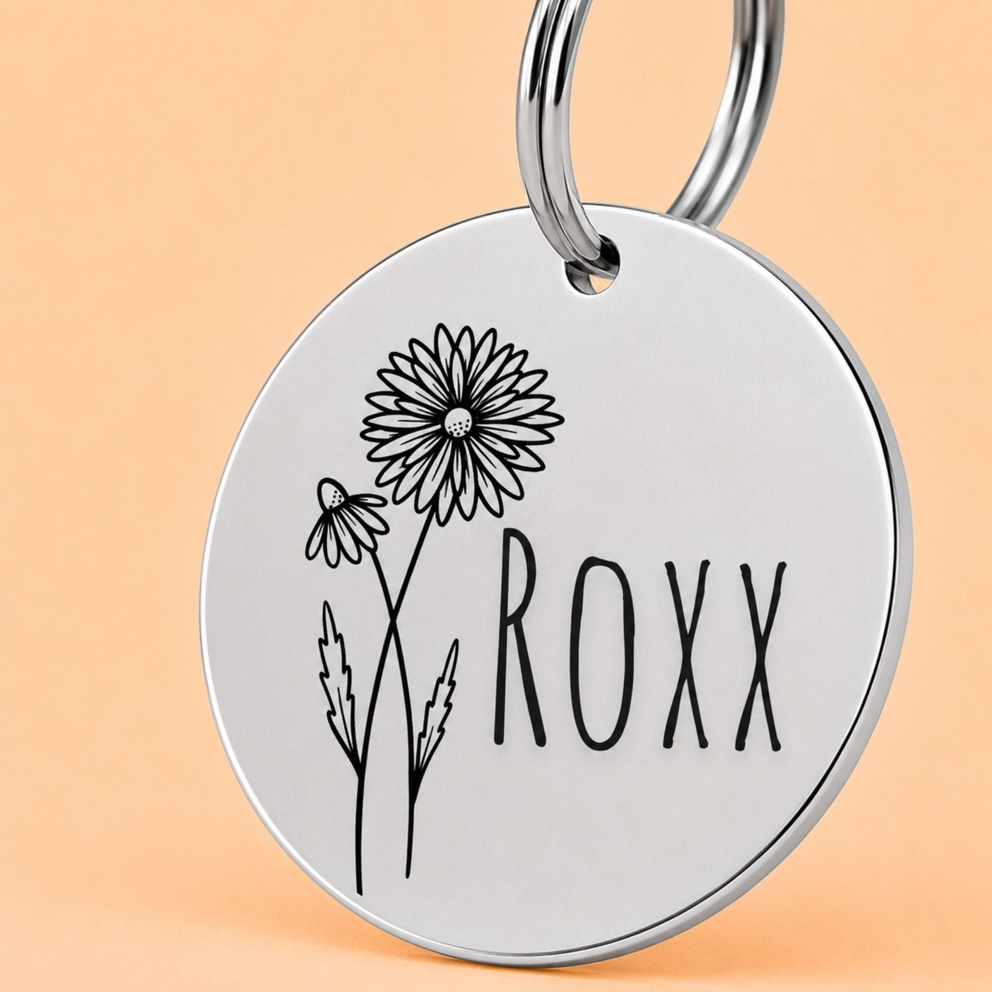 Birth Flower Dog Tag - Daisy Birth Flower Dog Tag, April